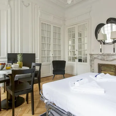 Charming Studio In Typical - - Welkeys Biarritz