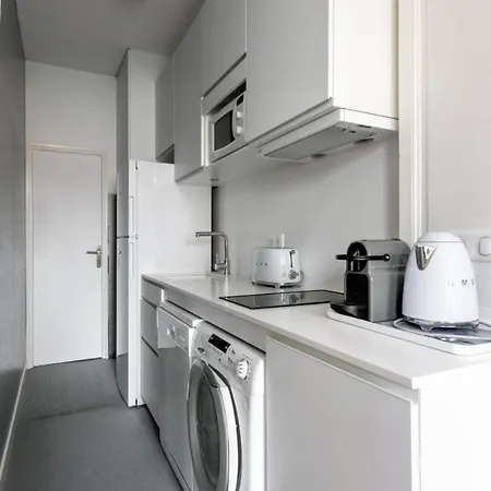 Charming Studio In Typical - - Welkeys Biarritz