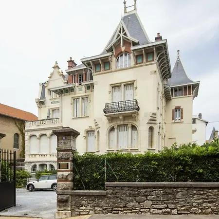Charming Studio In Typical - - Welkeys Apartment