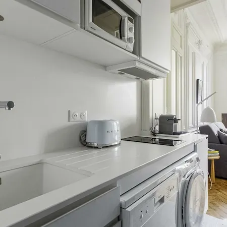 Apartment Charming Studio In Typical - - Welkeys Biarritz